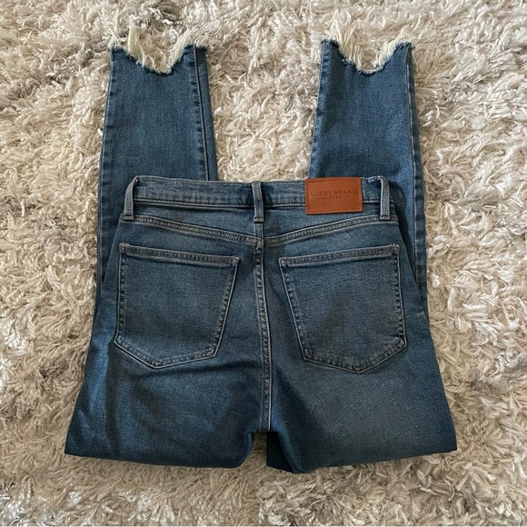 Lucky Brand Ankle Jeans - Picture 3 of 4